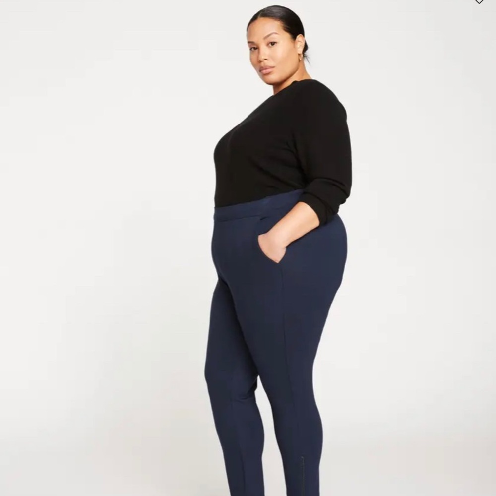 NWT Universal Standard Moro Pocket Navy Ponte Ankle Zipper Pants Medium